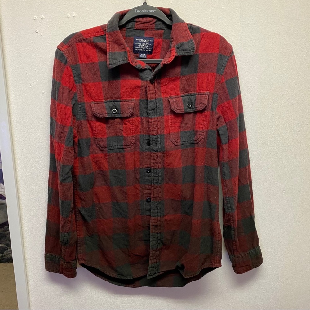 American Eagle Red & Black Ombre Flannel